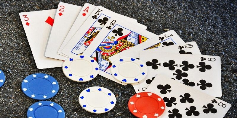 Chơi bài phỏm hiệu quả và giành thắng lợi lớn 6 Game đánh bài Phỏm online được nhiều người yêu thích và lựa chọn hiện nay bởi nhiều ưu điểm